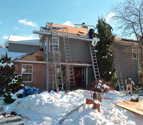 Couvreur de Montréal remplaçant une toiture à Beaconsfield Couvreur de Montréal remplaçant une toiture à Beaconsfield